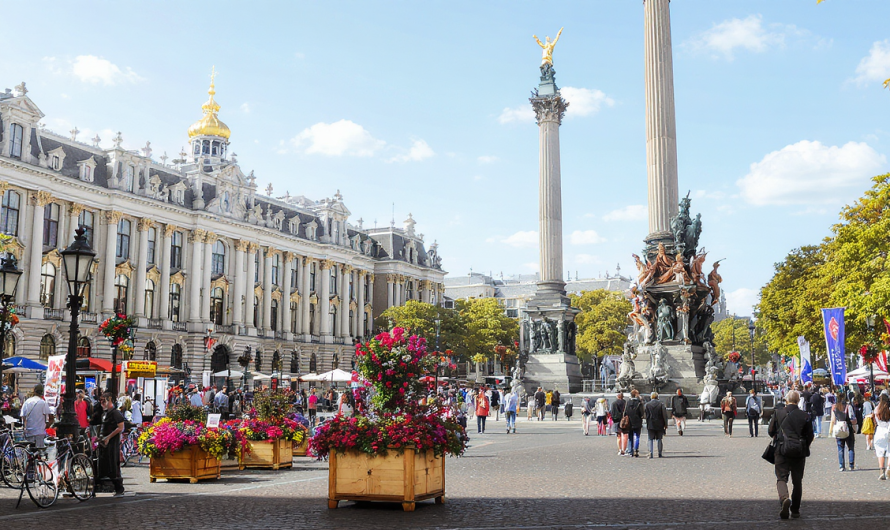 dam platz amsterdam : histoire, lieux incontournables et conseils pour votre visite